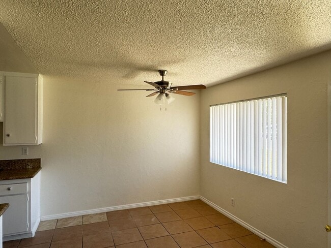 Building Photo - Comfortable and Affordable 2 Bedrooms, 1 B...