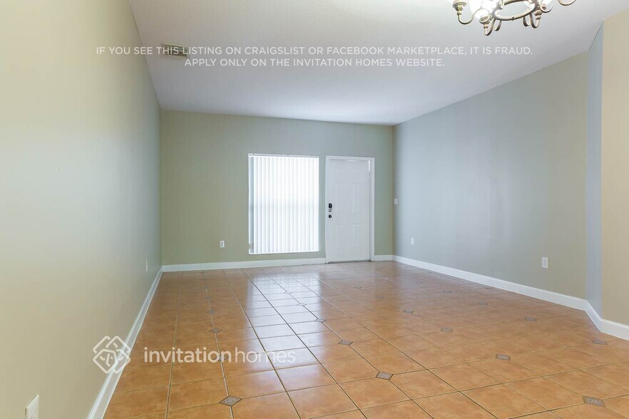 Building Photo - 14438 SW 158th Pl