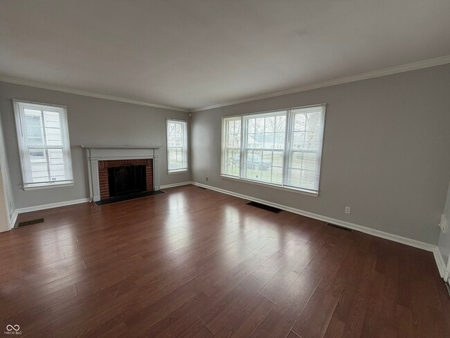 Building Photo - 6191 Crittenden Ave