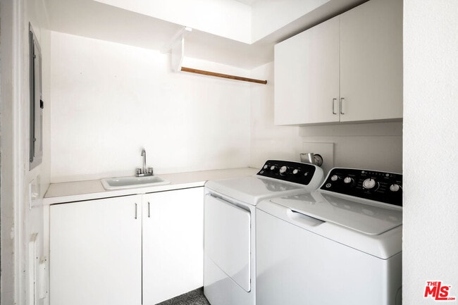 Building Photo - 1561 Michael Ln