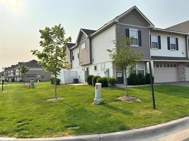 Building Photo - 7219 Elmo Ct