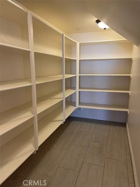 Building Photo - 2584 E Temblor Ranch Dr