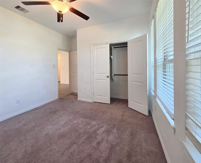Building Photo - 4826 Albany Ridge Ln