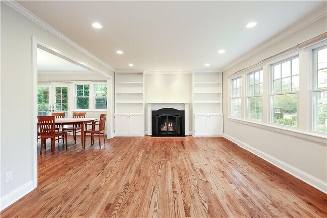 Building Photo - 81 Edgemont Rd