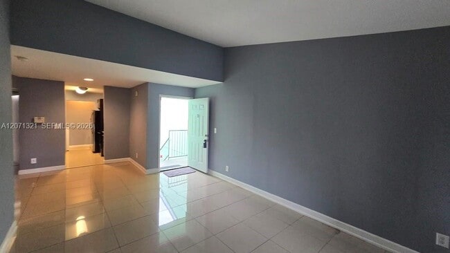 Building Photo - 8787 NW 39th St