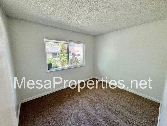Building Photo - 1325 Brooktree Cir