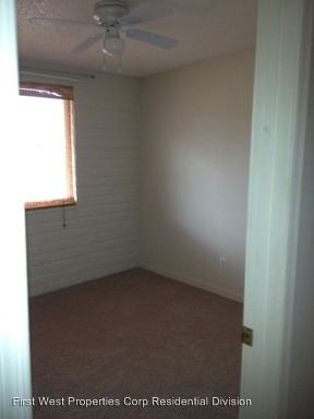 Building Photo - 310 Elgin St