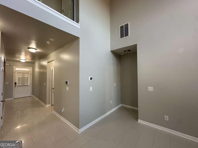 Building Photo - 3368 Alhambra Cir