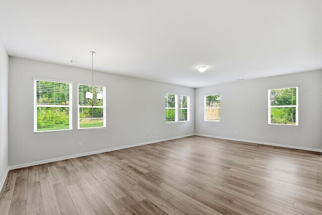 Building Photo - 54 Umber Ln