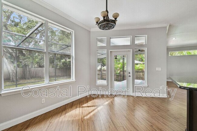 Building Photo - 6105 S Elkins Ave