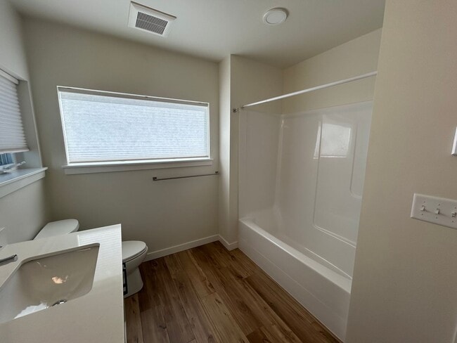 Building Photo - 4234 Cameo Ln