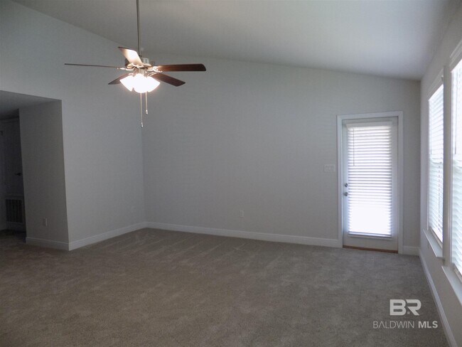Building Photo - 8843 Allay Ln