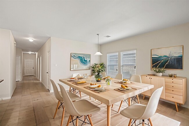 Building Photo - 2516 Pearl Ct