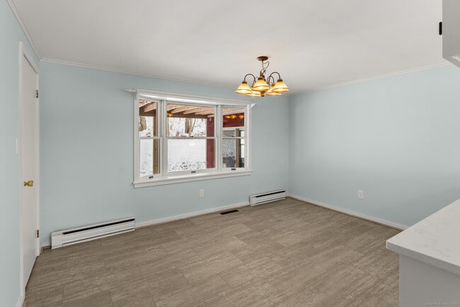 Building Photo - 52B Fuller Mountain Rd