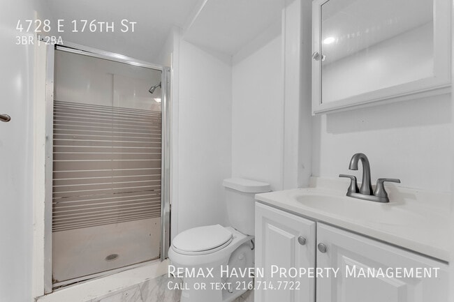 Building Photo - 4728 E 176th St