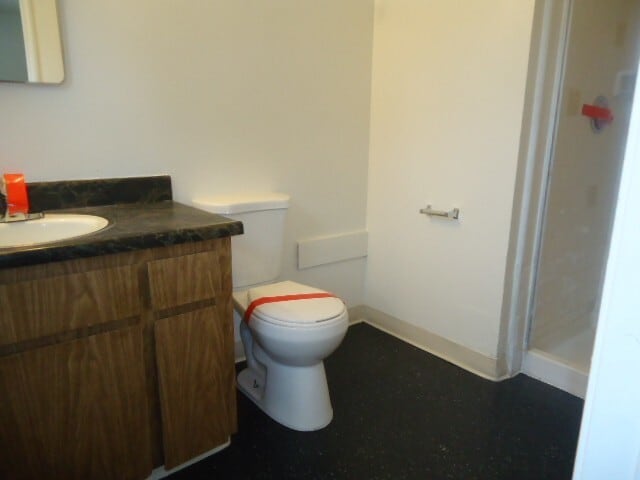 Building Photo - Clean 3 Bedroom 2 Bath Home