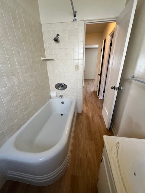 Shower over tub - 715 Cass St