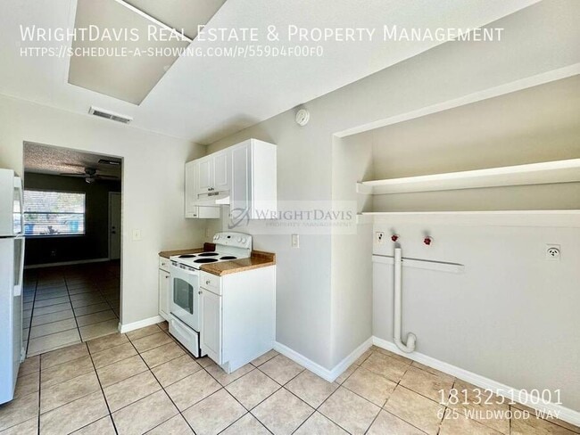 Building Photo - 625 Wildwood Way