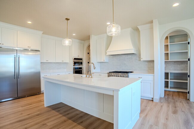 Building Photo - 793 S 350 E