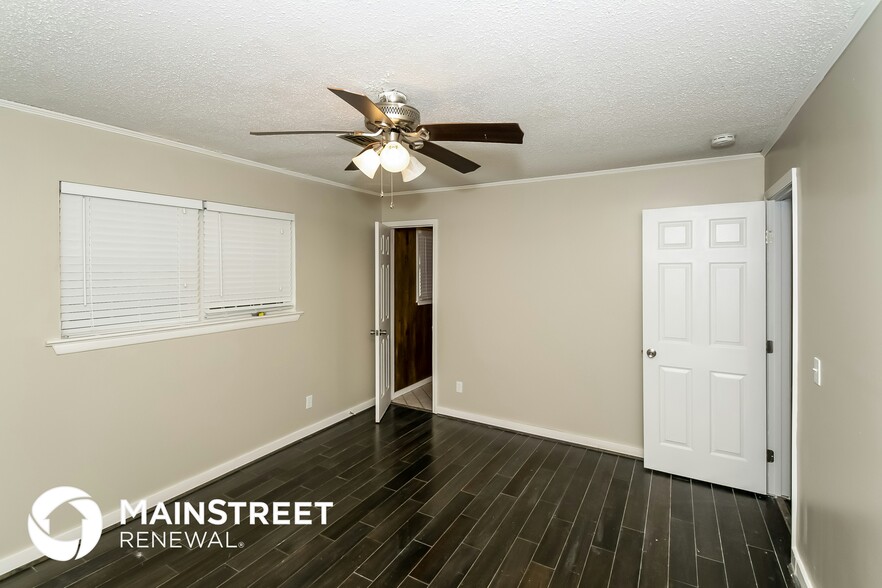 Building Photo - 1009 Timber Brook Cir