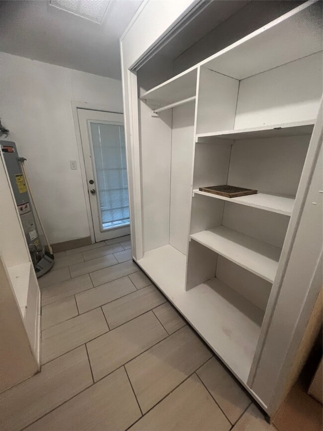 Building Photo - 721 S 3rd St