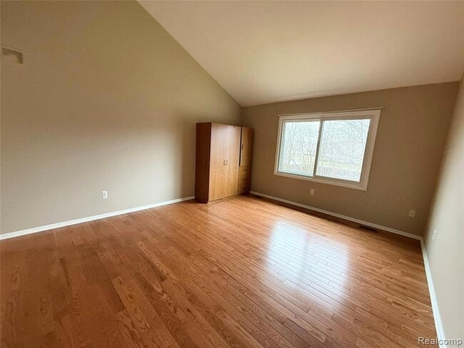 Building Photo - 28975 Hearthstone Dr