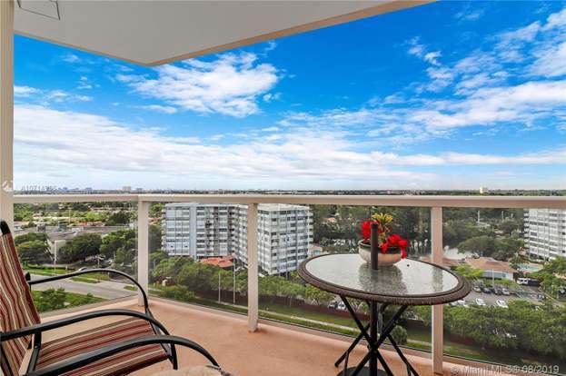 Building Photo - 1351 NE Miami Gardens Dr