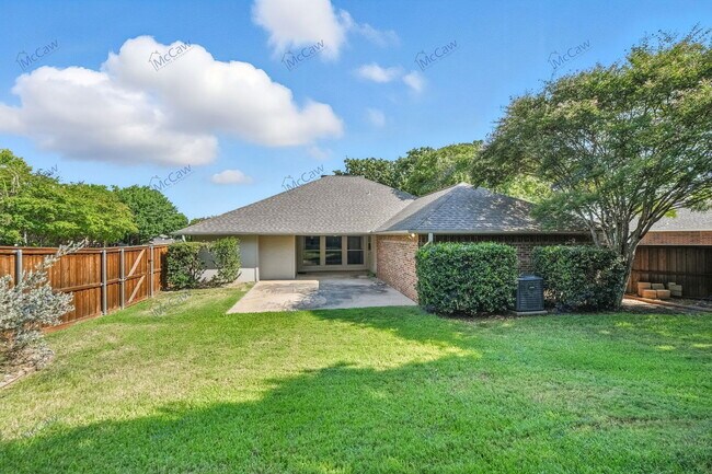 Building Photo - 1 Creekmere Dr