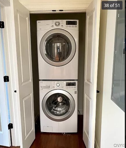 Building Photo - 517 Riverside Dr