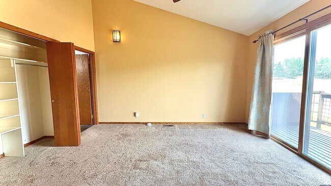 Building Photo - Jeremy Ranch Retreat – Available Now