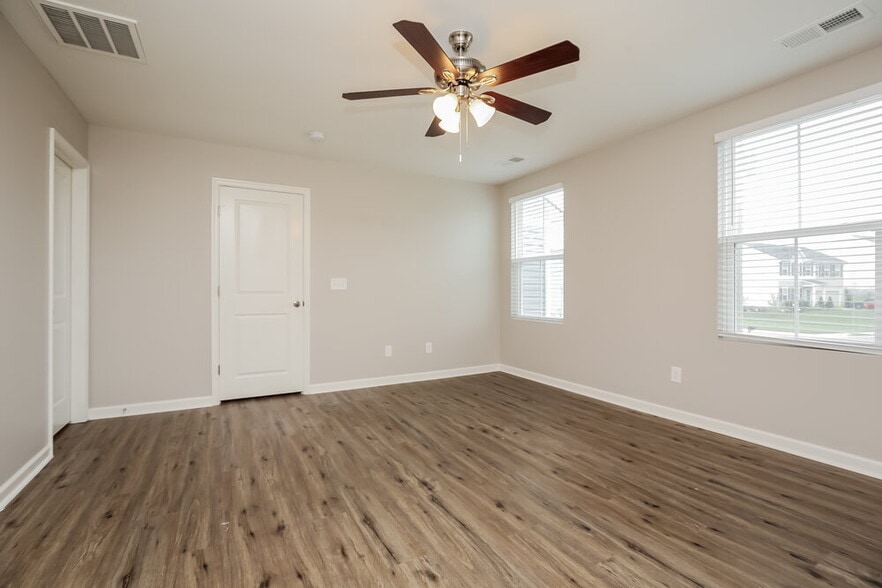 Building Photo - 1418 Christina Hayes Ln