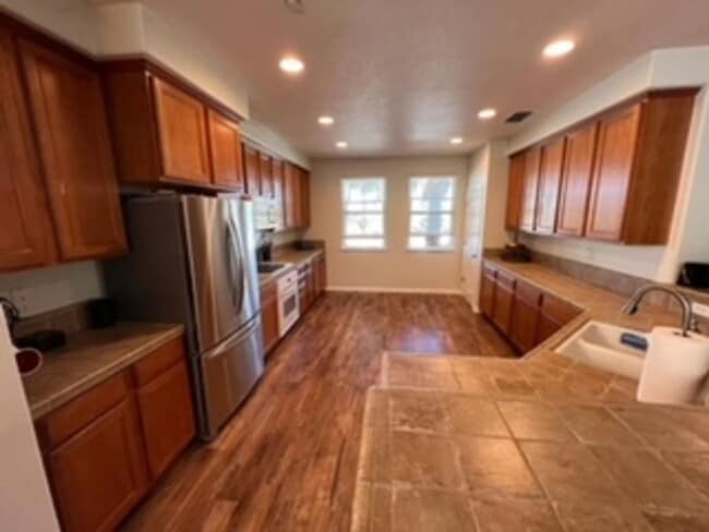 Building Photo - Charming 3-Bedroom Home with Covered Patio and Modern Upgrades