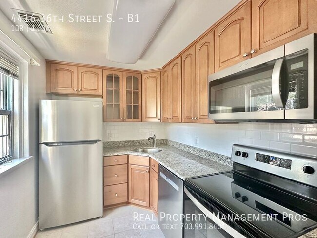 Building Photo - 4416 36th St S