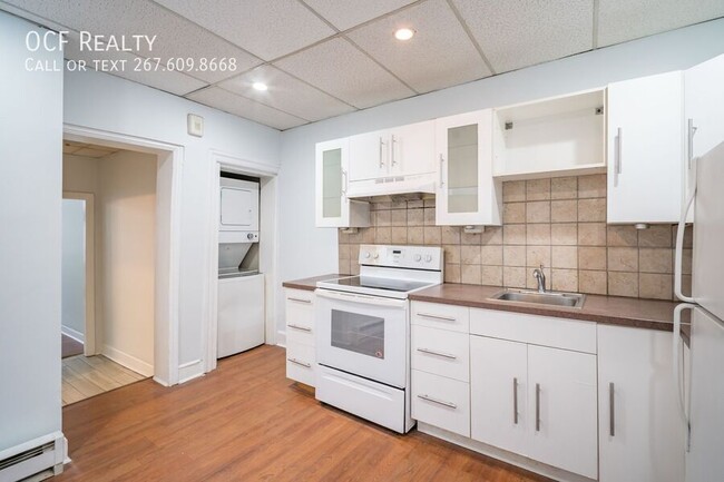 Building Photo - One Bed Passyunk Square Apartment