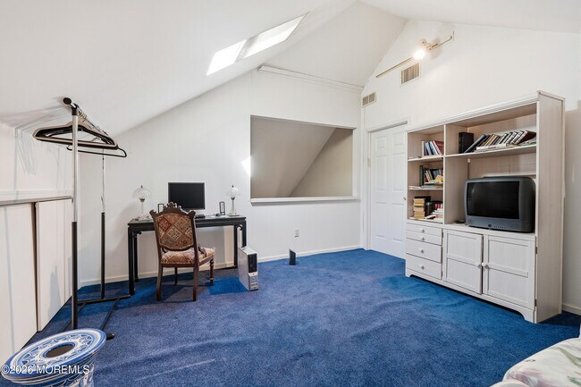 Building Photo - 14 Kastor Ln