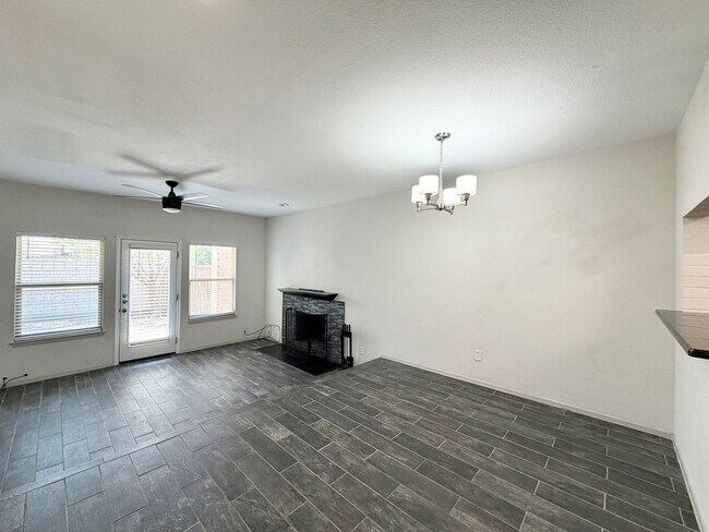 Building Photo - 3635 Garden Brook Dr