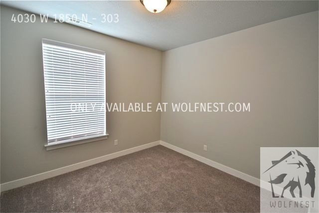 Building Photo - No Deposit Option! Spacious 3 Bedroom Lehi...