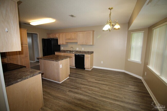 Building Photo - 10878 Country Ostrich Dr