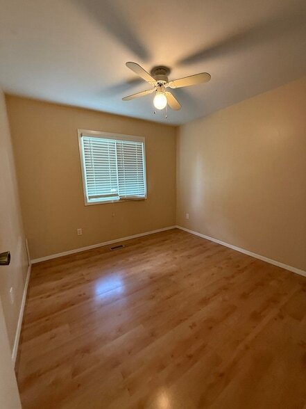 Building Photo - 2851 Garden Dr