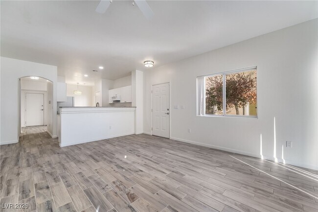 Building Photo - 8715 Tomnitz Ave