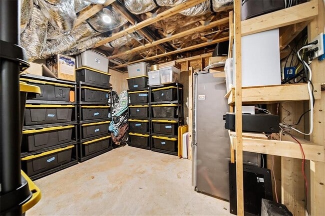 Building Photo - 925 Upper Hembree Rd