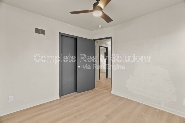 Building Photo - 9516 Jannette Dr