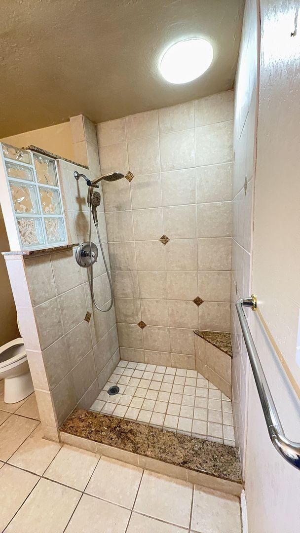 Building Photo - 8329 E Osborn Rd