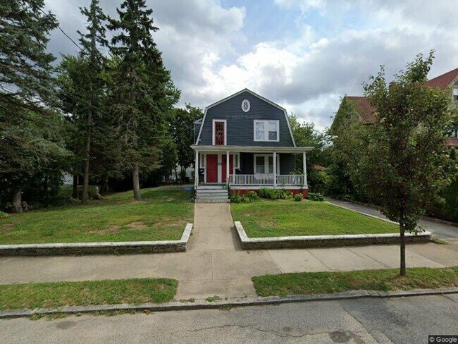 Building Photo - 176 Arnold Ave
