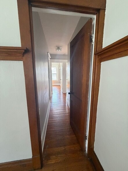 Building Photo - 15 Traymore St