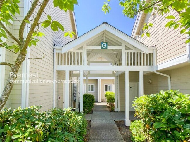 Building Photo - 1522 196th St SE