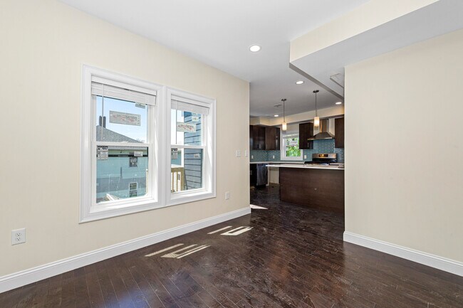 Building Photo - 63 Bradbury Ave