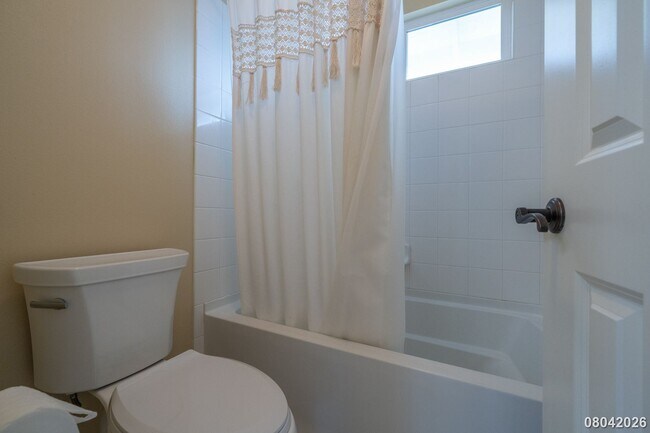 Building Photo - 5 Bed 3 Bath in Ka Makana at Hoakalei
