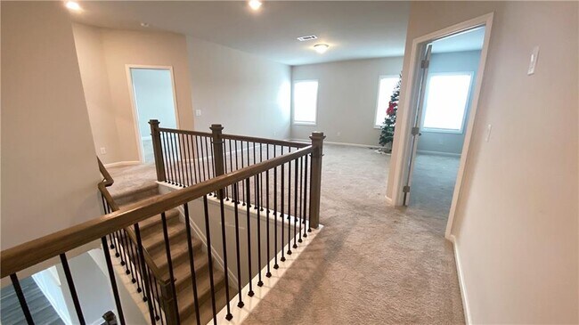 Building Photo - 3687 Brayfield Ter