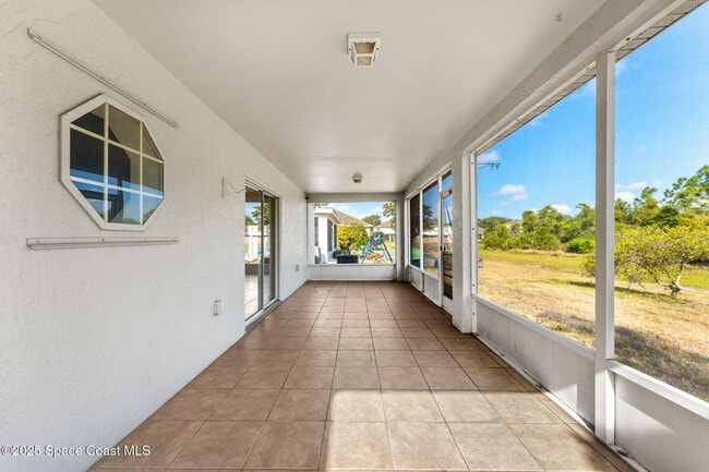 Building Photo - 2390 Savannah Blvd